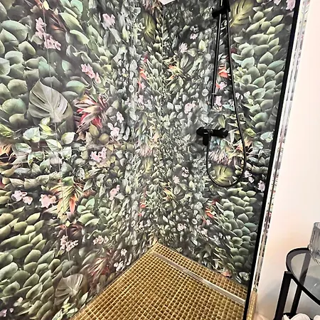 Royal Haus 3- Balkon Nahe Zeisigwald Apartman *